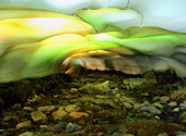 Schneehöhle im Snowy Mountains National Park in Australien